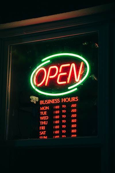 ¿Qué problemas resuelve la aplicación de servicios?