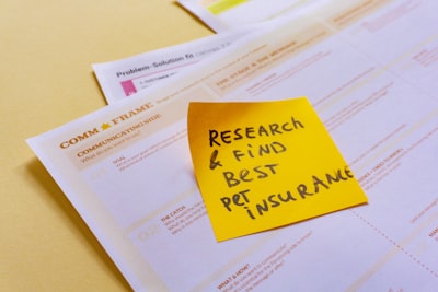 Reimaginando la Revisión por Pares con Mecanismos de Multiagentes