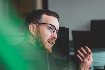 Top 3 Expertos en Asistentes de Voz Personalizados para Empresas en Las Palmas
