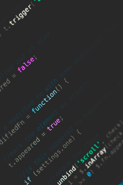 LangExtract: Extracción de datos con posiciones de caracteres.