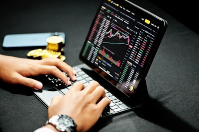 Mejores 3 empresas para automatizar seguimiento de acciones en Palma