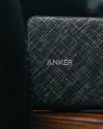 El nuevo cargador Anker Nano de 45W con pantalla inteligente tiene $10 de descuento
