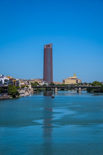 Mejores empresas de automatización de lectura de facturas AI en Sevilla