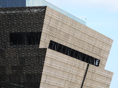 Creación de un RAG de búsqueda híbrida para capital privado