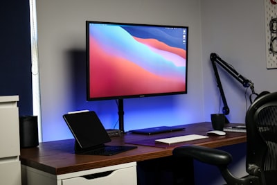 Los mejores monitores para trabajar desde casa: 11 pantallas de calidad superior