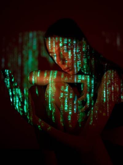 Hackers chinos exploran teléfonos y claves instalaciones