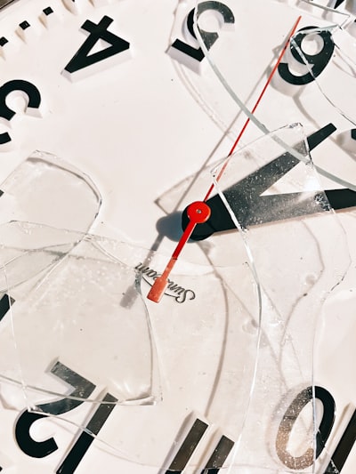 ¿Cómo garantiza la automatización de hojas de tiempo la precisión de los datos?