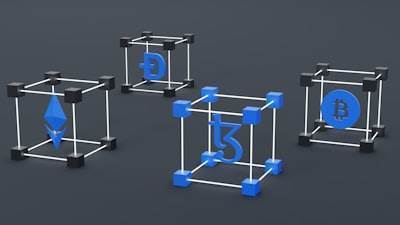 Optimized Adaptive Beamforming on RF Reconfigurable Panels for Better Wireless Performance