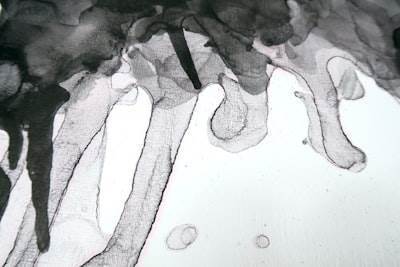 Mayor osseointegración de implantes de Ti-6Al-4V con microestructura gradiente