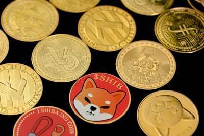 Acumuladores de criptomonedas venden tokens ante caída de acciones