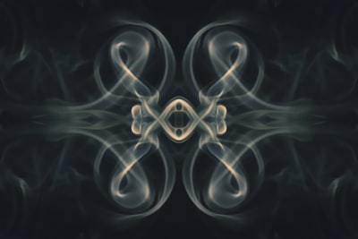 Quantum Flow Correspondence