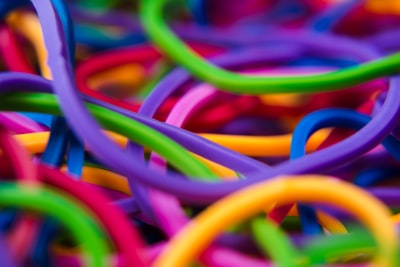 Aprende a esparcir bandidos lineales estocásticos