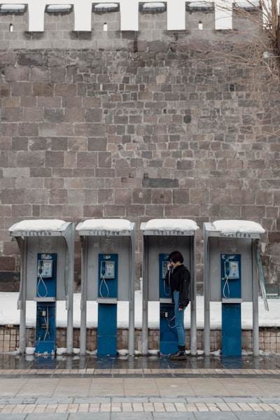 Por qué las pymes prefieren automatizar la atención telefónica en 2024
