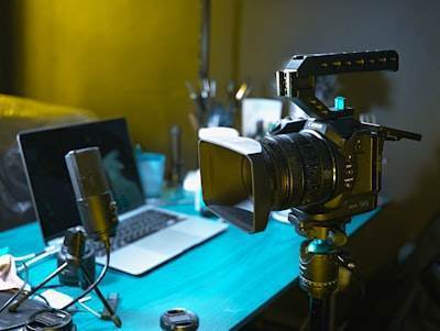 5 Herramientas Esenciales para Edición de Video Colaborativa