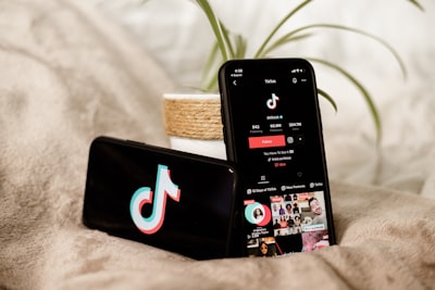 Snap, YouTube y TikTok llegan a acuerdo por daños a estudiantes