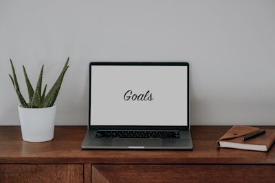 Intranet con OKRs: del plan a la producción en 4-8 semanas