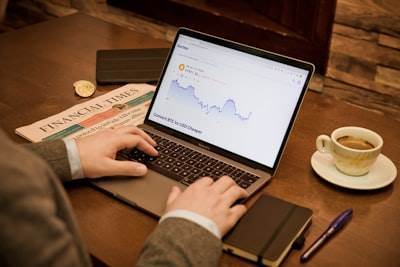 ¿Puede software para negocios predecir tendencias comerciales?