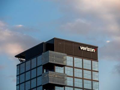 Verizon y AWS lanzan red de alta capacidad para IA innovadora