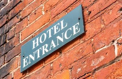 Desarrollo de CRM interno en la hospitalidad de Barcelona