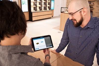 Resolviendo la experiencia del cliente en el comercio minorista