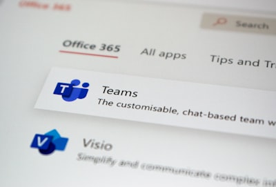 ¿Pueden los bots de Microsoft Teams automatizar procesos manuales?