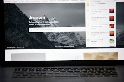 Construyendo una plataforma de enlace en bio: Comentarios y colaboradores