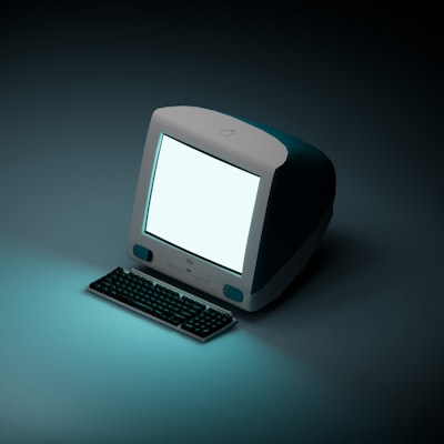 ¿La computadora sigue siendo una máquina tonta?