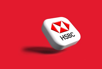 HSBC urge a su personal a adoptar la IA mientras la automatización transforma los empleos del sector