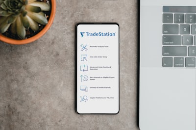 Implementación VCP v1.1 para senderos de auditoría seguros.