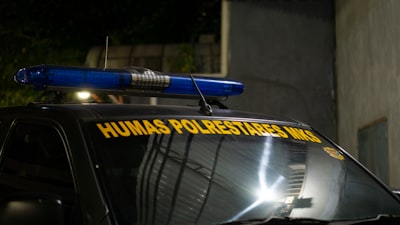 Menor de 15 años arrestado por filtrar datos de agencia francesa