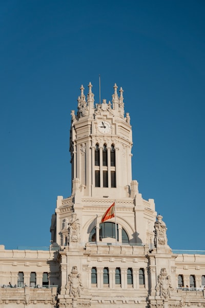 Top compañías de automatización de procesos con agentes en Madrid