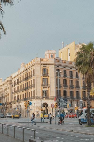 La mejor guía para encontrar apps personalizadas en Málaga