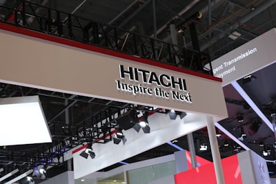 Guía completa de PCM600 de Hitachi Energía