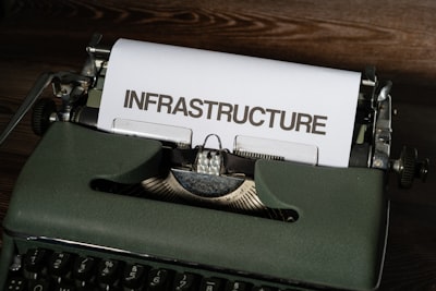 Guía 2026: intranet con anuncios y feed en Valladolid