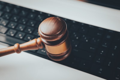 Validación independiente de agentes con LLM Judge