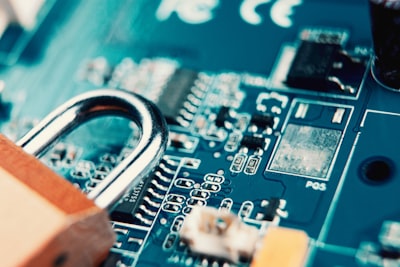 ¿Es viable el desarrollo de gateway de seguridad API con modelos de trabajo remoto o híbrido?