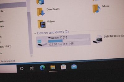 Hombre extorsiona bloqueando miles de dispositivos Windows