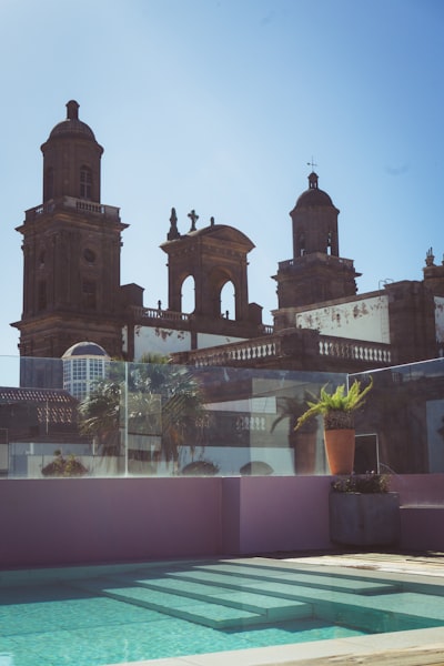 Mejores empresas de recepcionista virtual de IA en Las Palmas de Gran Canaria