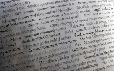 Descubre WisPaper: El buscador de expertos en IA