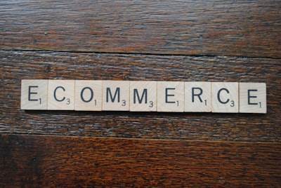 Top 10 Empresas de Desarrollo de Mercado Más Fiables para E-Commerce, Minoristas y B2B en 2025