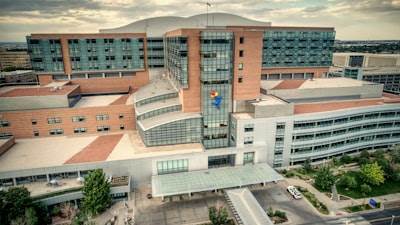 El Hospital del Futuro: IA para Reducir Costos y Mejorar la Atención