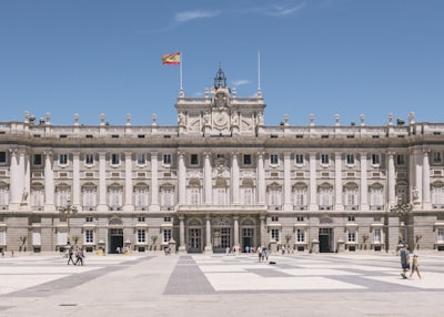 Asociación de voluntarios de automatización en Madrid