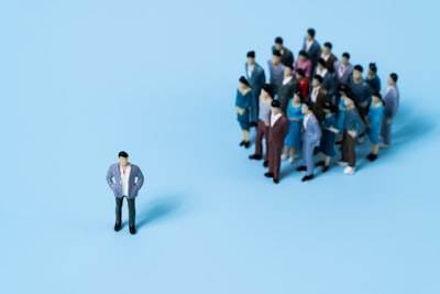 Cómo la Inteligencia Artificial Afecta al Empleo y Profesiones En Riesgo
