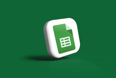 Automatización de tareas repetitivas con IA: Mejorando documentos automáticamente.