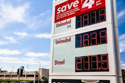 El modo Eco puede no ahorrar gasolina: 5 razones para reconsiderarlo