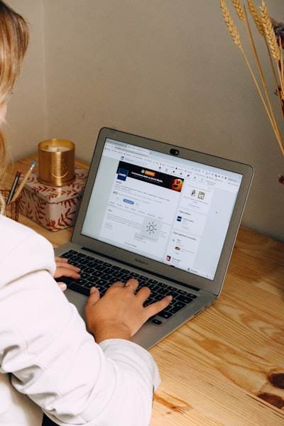 Los 17 mejores sitios para comprar cuentas de Yahoo