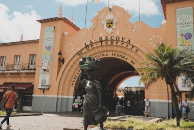 Servicios de automatización de tickets críticos en Santa Cruz de Tenerife.
