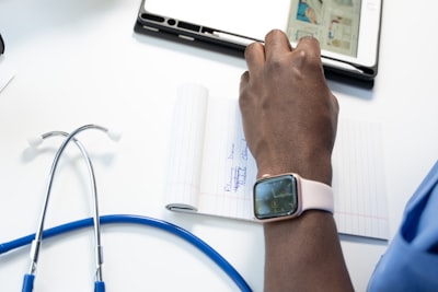 Cómo automatizar recordatorios de citas de salud en A Coruña.