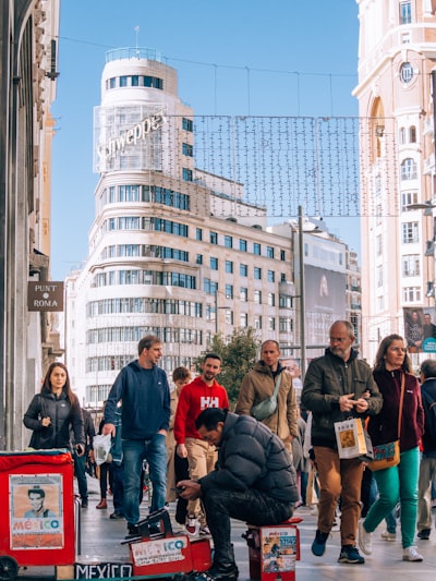 Encuentra los mejores bots conversacionales personalizados en Madrid