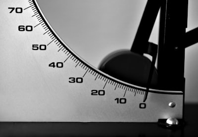 Optimiza la inferencia de LLMs con MSV y parada temprana